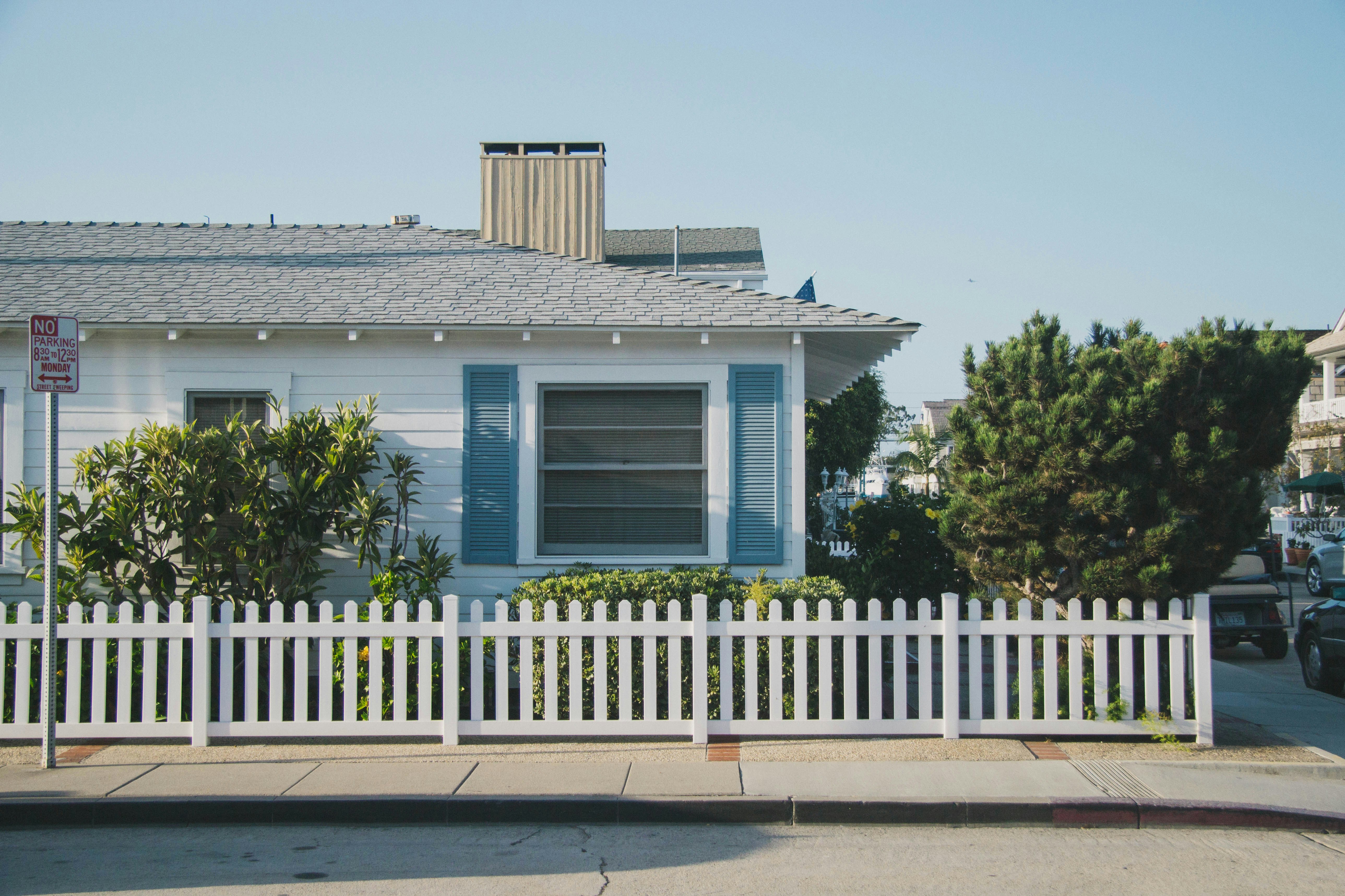 What to Do With the Family Home in a California Trust Administration